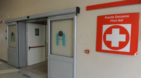 Due migranti investiti in viale Innocenzo XI: un somalo è gravissimo