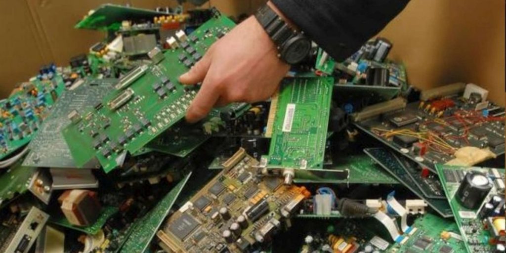 Como terza in Lombardia per raccolta rifiuti elettrici ed elettronici