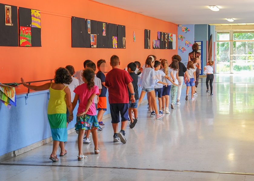 Aiuto pisco-pedagogico nelle scuole, Regione Lombardia istituisce un servizio