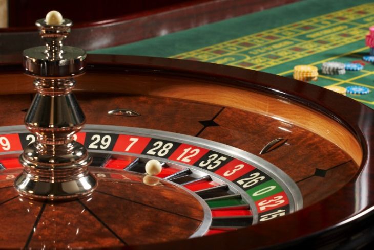 Casinò di Campione, le reazioni. «Puntare comunque alla riapertura»
