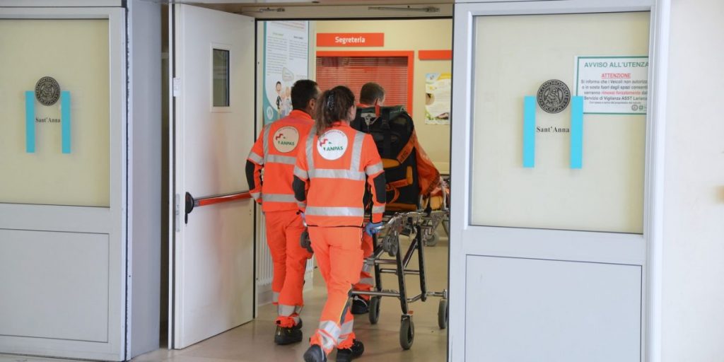 Cade in moto a Valmorea: perde la vita a 19 anni