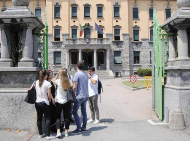 Maturità, sul Lario pochi “100 e lode”