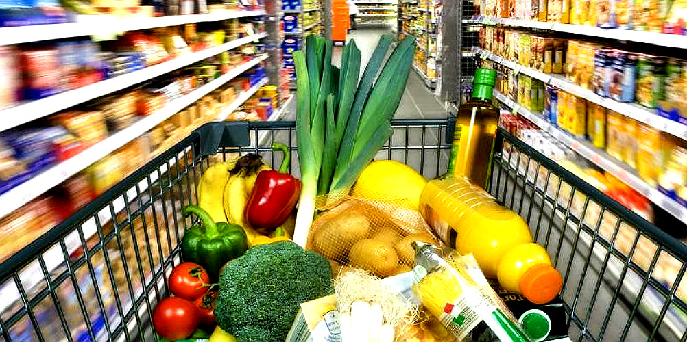 I negozi di alimentari attivano la consegna  della spesa a domicilio