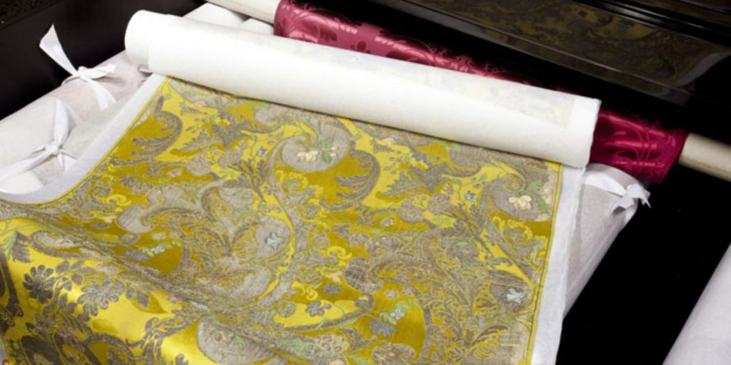 I segreti del colore al Museo della Seta