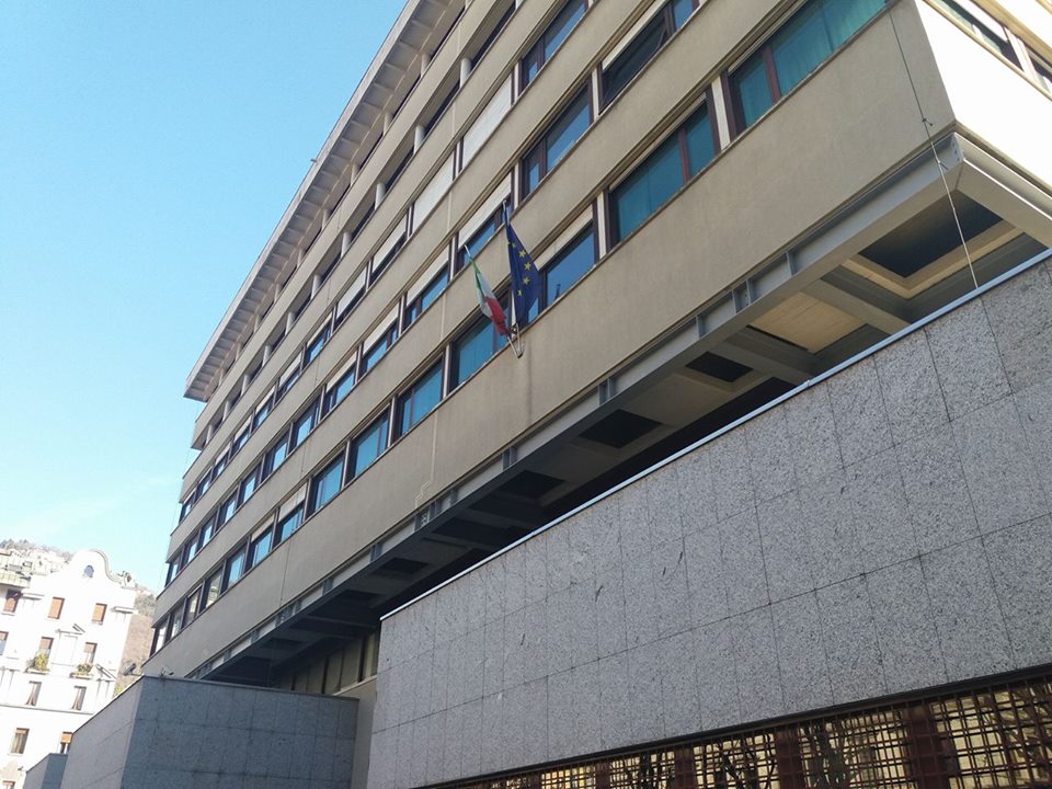 Bici di pregio pagata con assegno falso: 30enne a processo