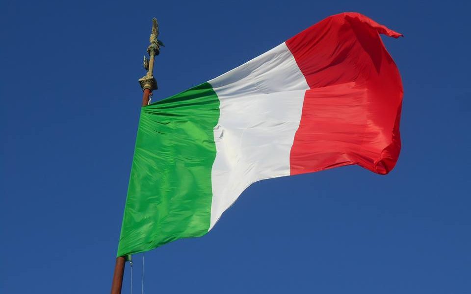 Celebrazione del 2 Giugno. Domenica la cerimonia a Villa Olmo