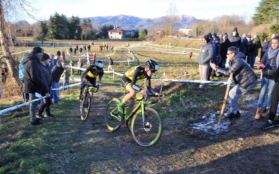Ciclocross a Lurago d’Erba, le sfide davanti ai Vip del pedale