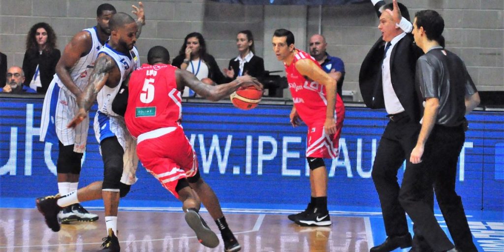 Cambia il coach di Reggio Emilia, prossima avversaria di Cantù: Pillastrini al posto di Cagnardi