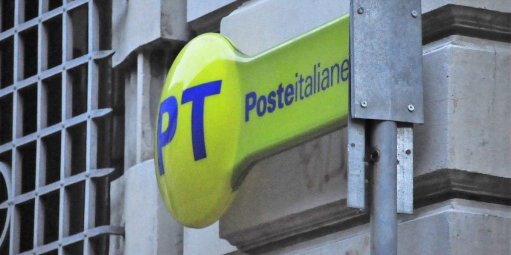 Romanò di Inverigo, tre portalettere infortunati. Niente posta da tre settimane