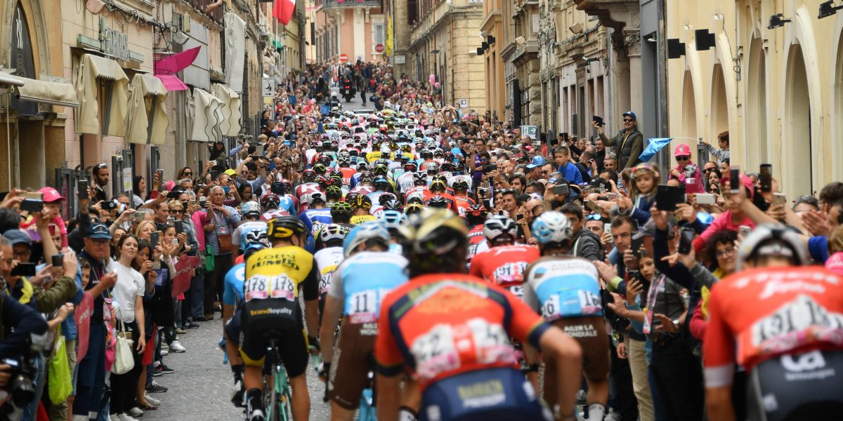 Arrivo del Giro d’Italia a Como: presentati eventi e iniziative. In arrivo grandi campioni del ciclismo e dello sport