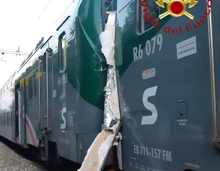 Incidente ferroviario di Inverigo: dissequestrati i due convogli