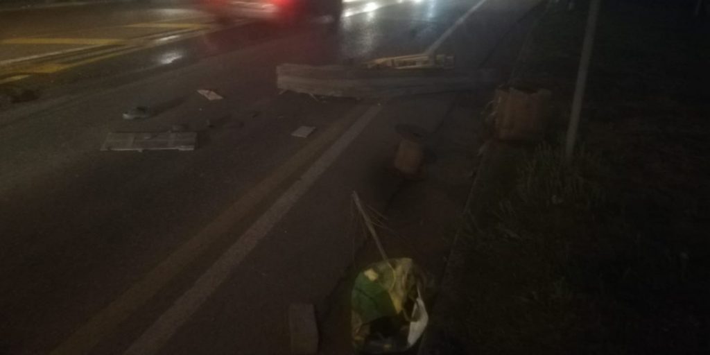 Viadotto dei Lavatoi chiuso per due ore. Un Tir ha sfondato le barriere