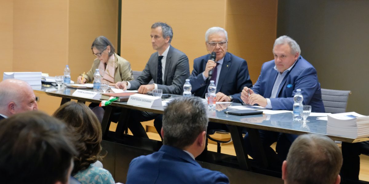 Nasce la nuova Camera di Commercio: Galimberti si insedia in via Parini