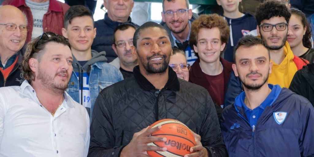 Metta World Peace: l’abbraccio di Cantù al campione americano