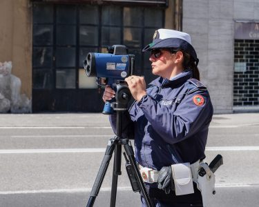 Anzani, contrabbandieri tra libro e film