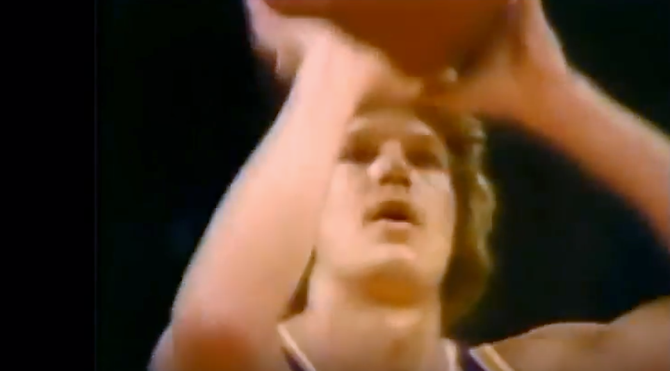 Lutto per Cantù e per il basket: a 68 anni è morto Johnny Neumann. In Brianza vinse una Coppa delle Coppe