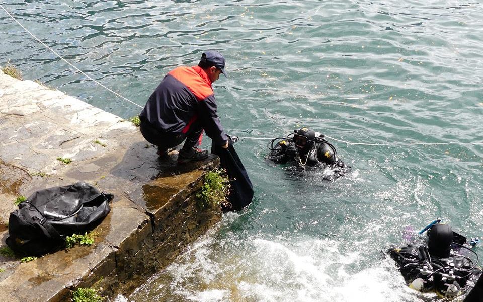 Mattina drammatica: due cadaveri ripescati a Villa Olmo e Villa Geno