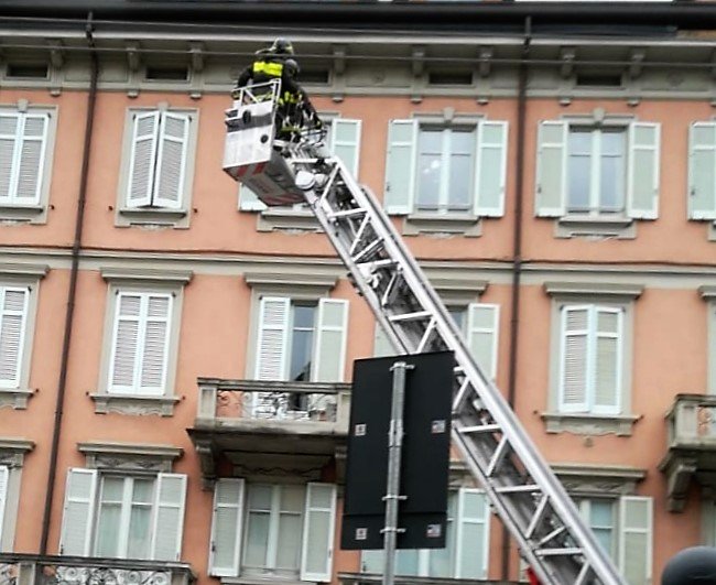 Maltempo sul Lario, nuovi problemi creati dal vento: raffiche fino a 111 chilometri orari