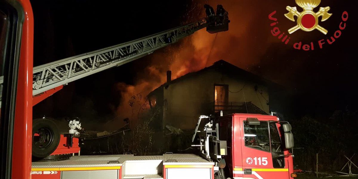 Incendio sul monte Berlinghera: la sanzione sale a 27 milioni.  L’avvocato: «Una sorta di ergastolo civile»