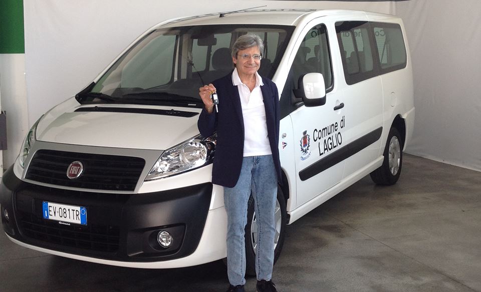 Regina intasata, Laglio lancia il “pulmino a chiamata”