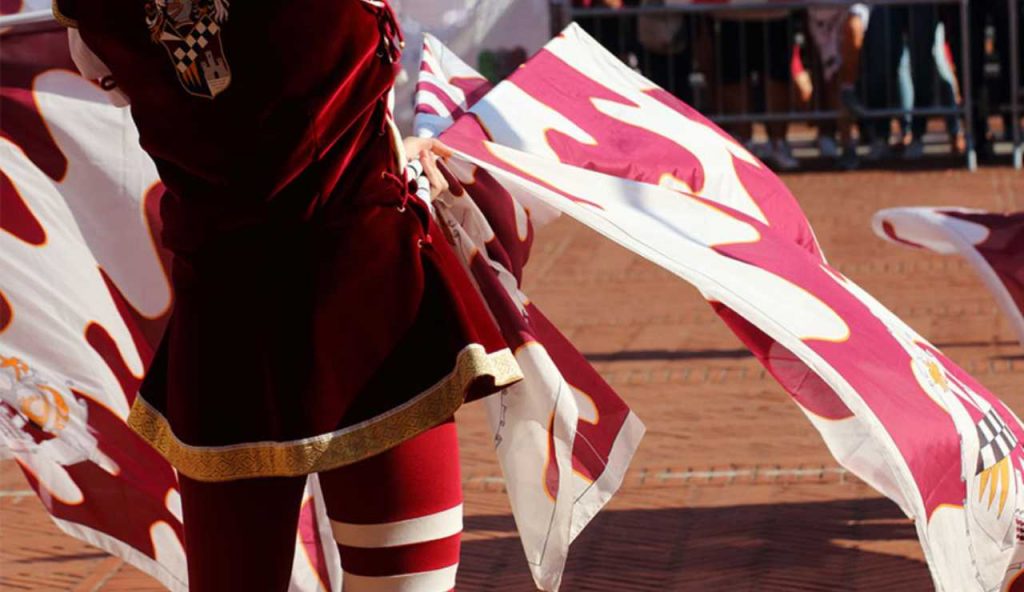 Fenegrò 2025: torna il Palio delle Cinque Contrade | Il Paese riscopre il Medioevo