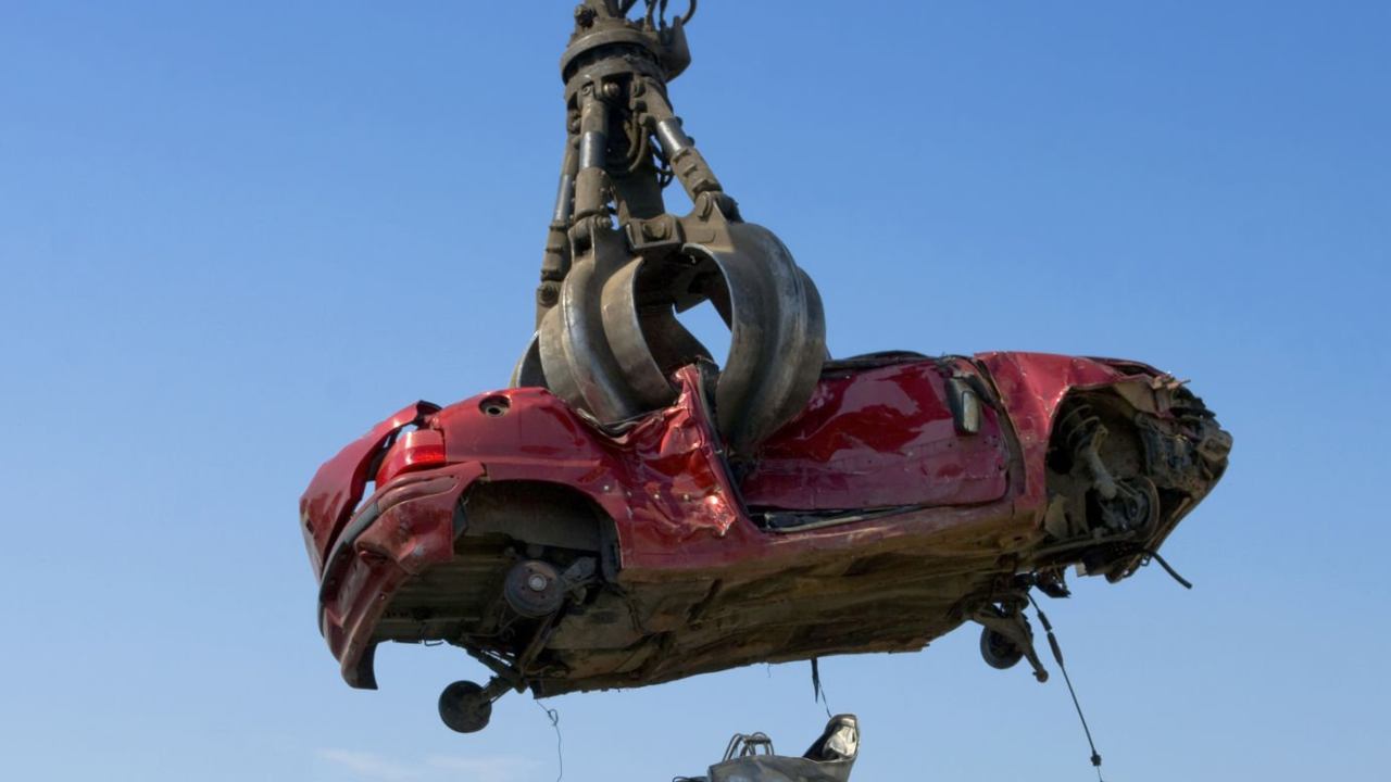 Sfasciacarrozze - CorrierediComo.it