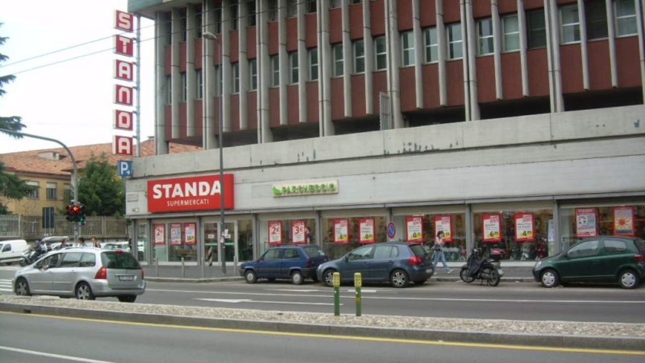 Standa