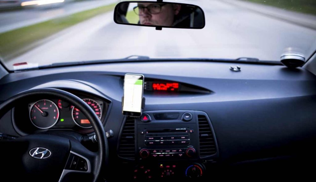 automobile - depositphotos.it - corrieredicomo