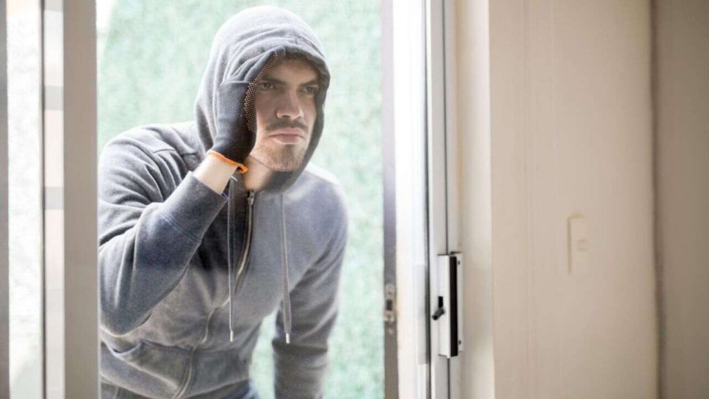 Non dovete temere più i ladri: il Governo vi assicura una protezione gratuita | Basta un documento per dormire sonni tranquilli