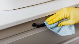 Addio agli stracci per la polvere