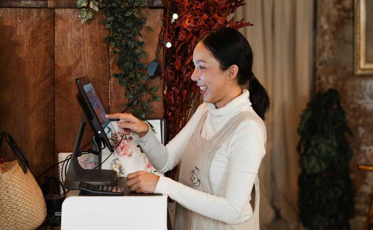 Ristorante, addio conti salati | Ecco il trucco per risparmiare alla cassa: mangi tanto e spendi due lire